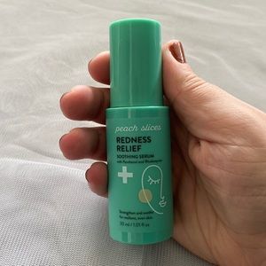 NEW Peach Slices Redness Relief Serum